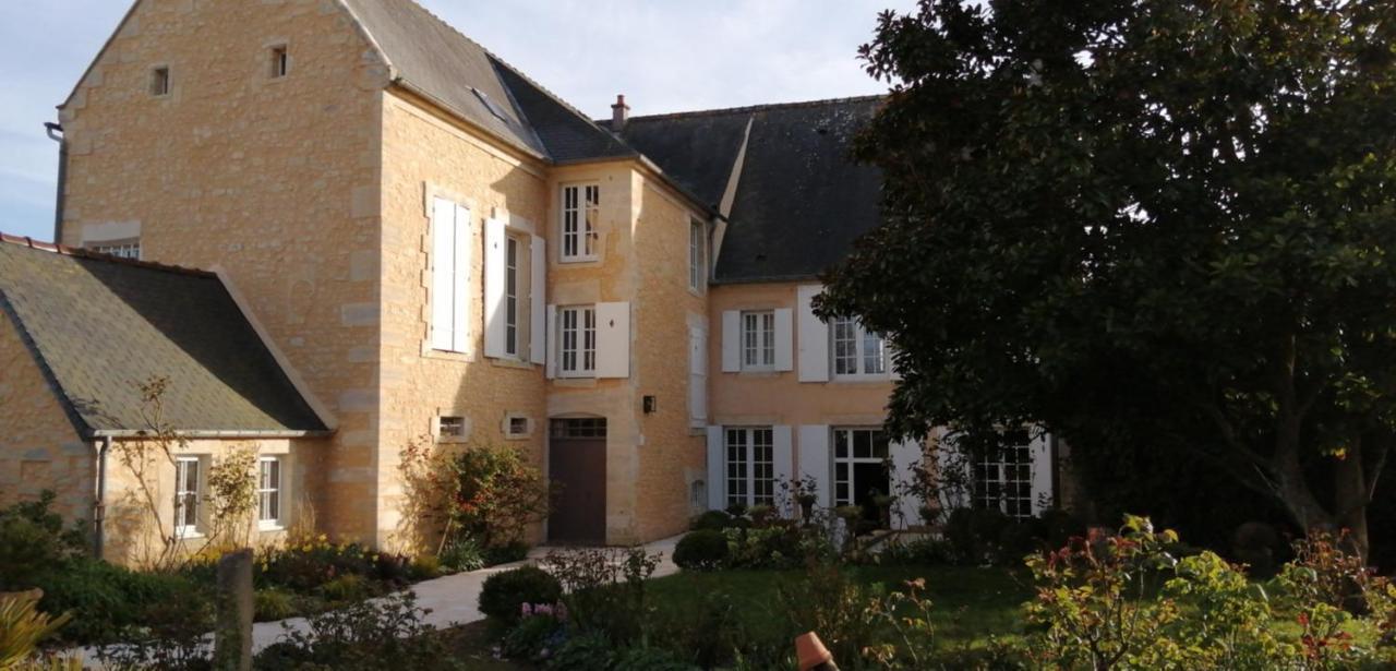 بايو Hotel Particulier "Le Clos De La Croix" المظهر الخارجي الصورة