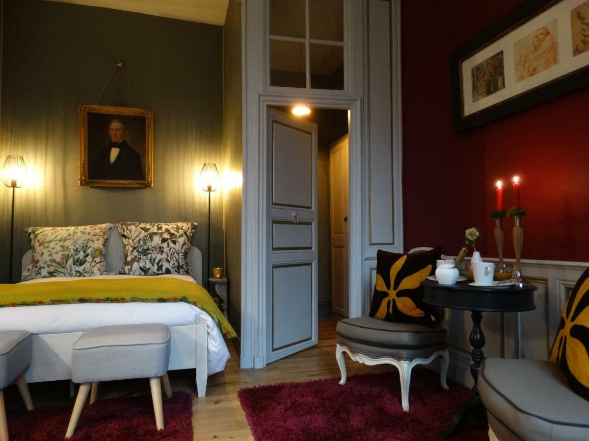 بايو Hotel Particulier "Le Clos De La Croix" الغرفة الصورة